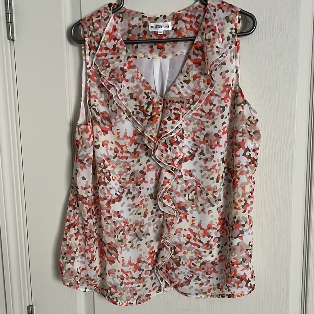Northern Reflections size XL pink, brown and yellow camo blouse, light material